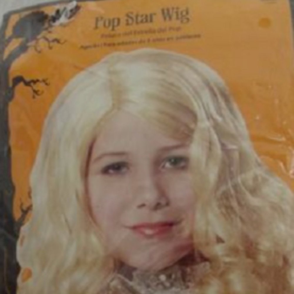 C- HALLOWEEN POP STAR WIG / CHILD ONE SIZE / NEW IN PACKAGE